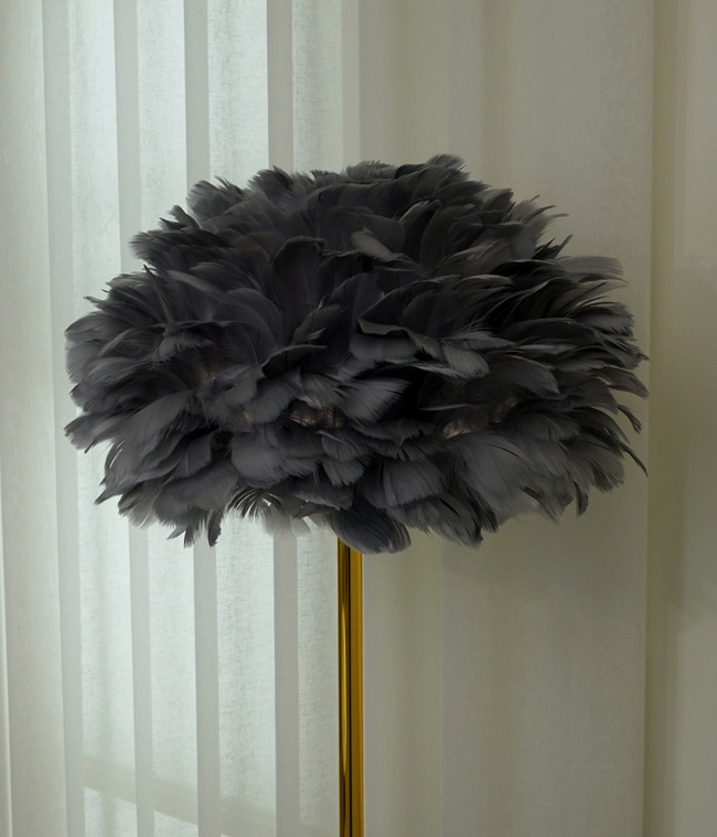 에타스 깃털 장 스탠드